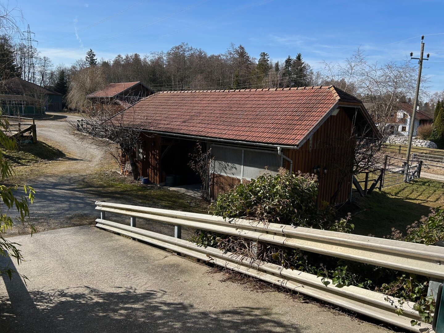 Exklusiver Gutshof mit Pferdegestüt in idyllischer Lage!
