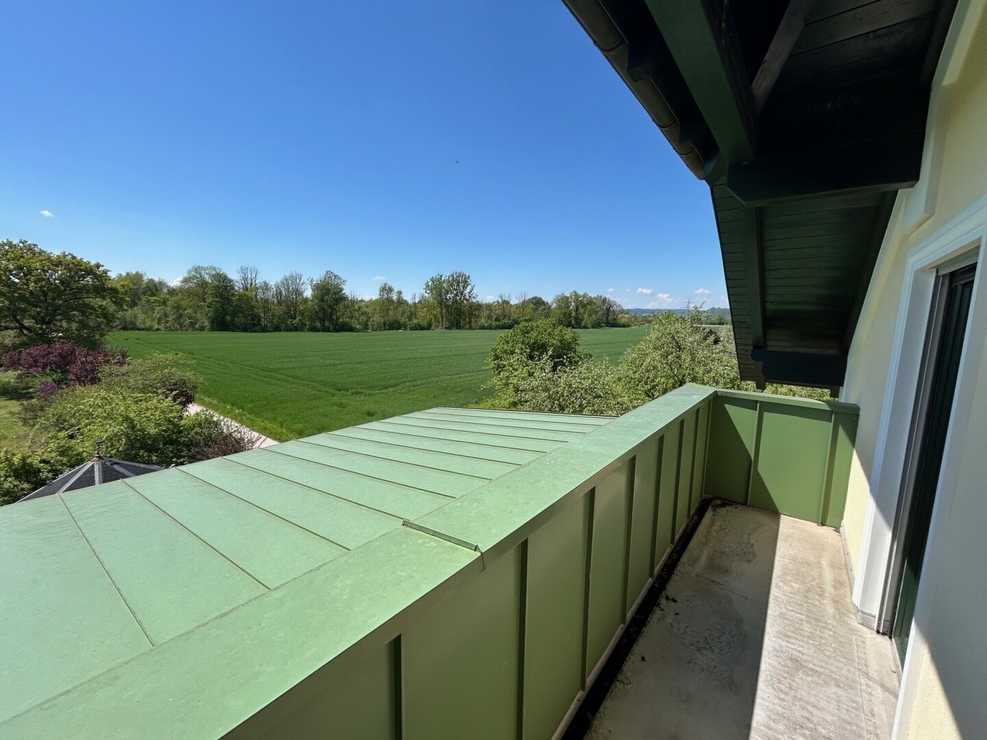 Preisreduktion: Vierseithof mit neuem Haupthaus: 10 Zimmer, 2,3 ha, Pferde-Paradies möglich!