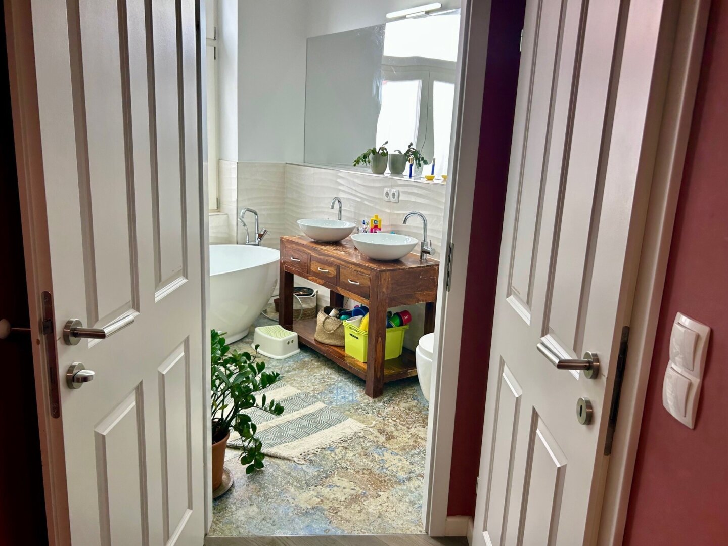 Helle, großzügige Familienwohnung eines stilvoll sanierten Altbauhauses – Ihr neues Zuhause in 1120 Wien!