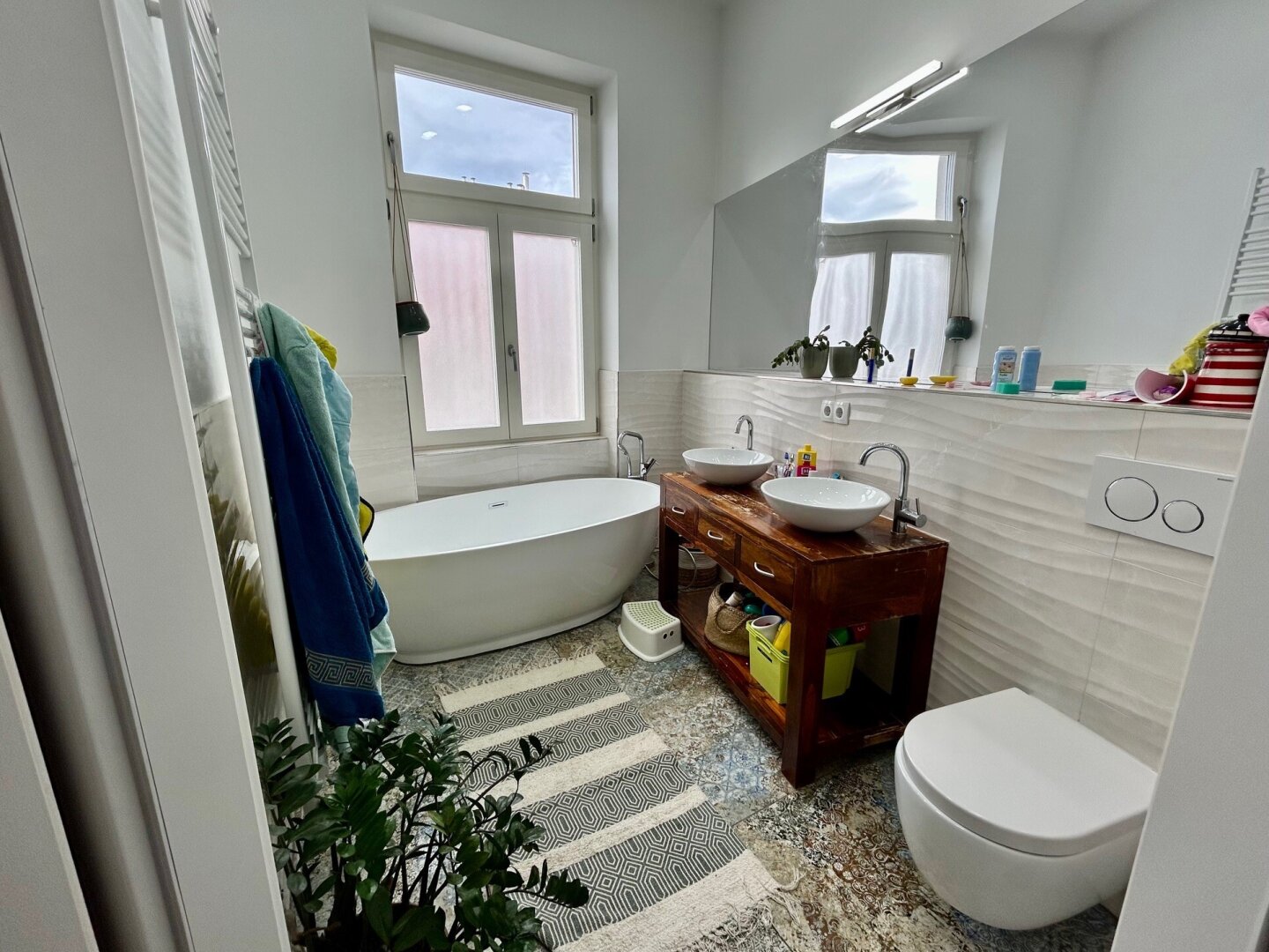 Helle, großzügige Familienwohnung eines stilvoll sanierten Altbauhauses – Ihr neues Zuhause in 1120 Wien!