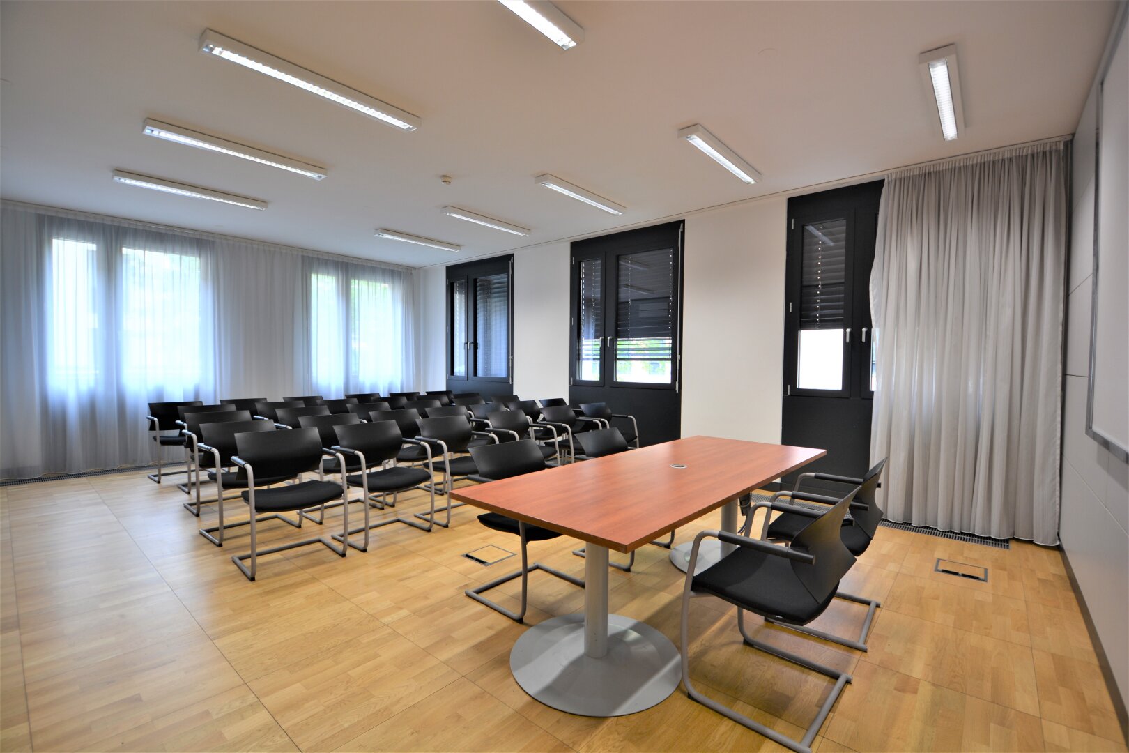PROVIOSIONSFREIE Büroflächen