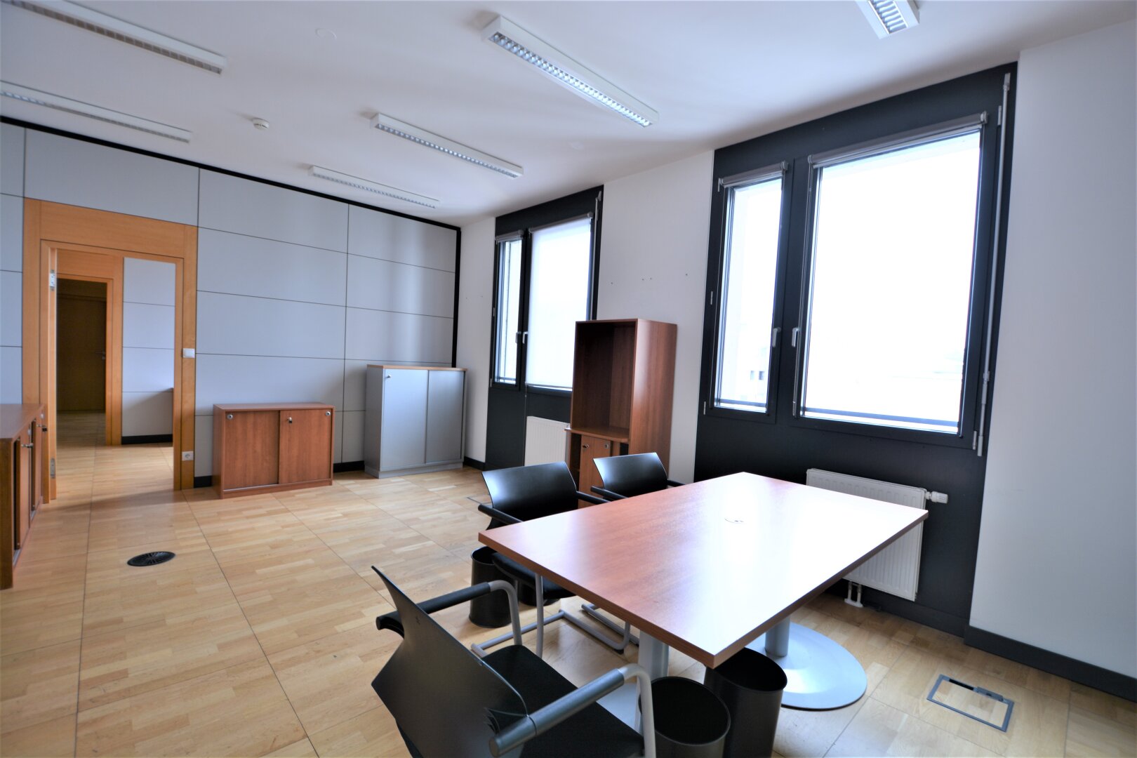 PROVIOSIONSFREIE Büroflächen