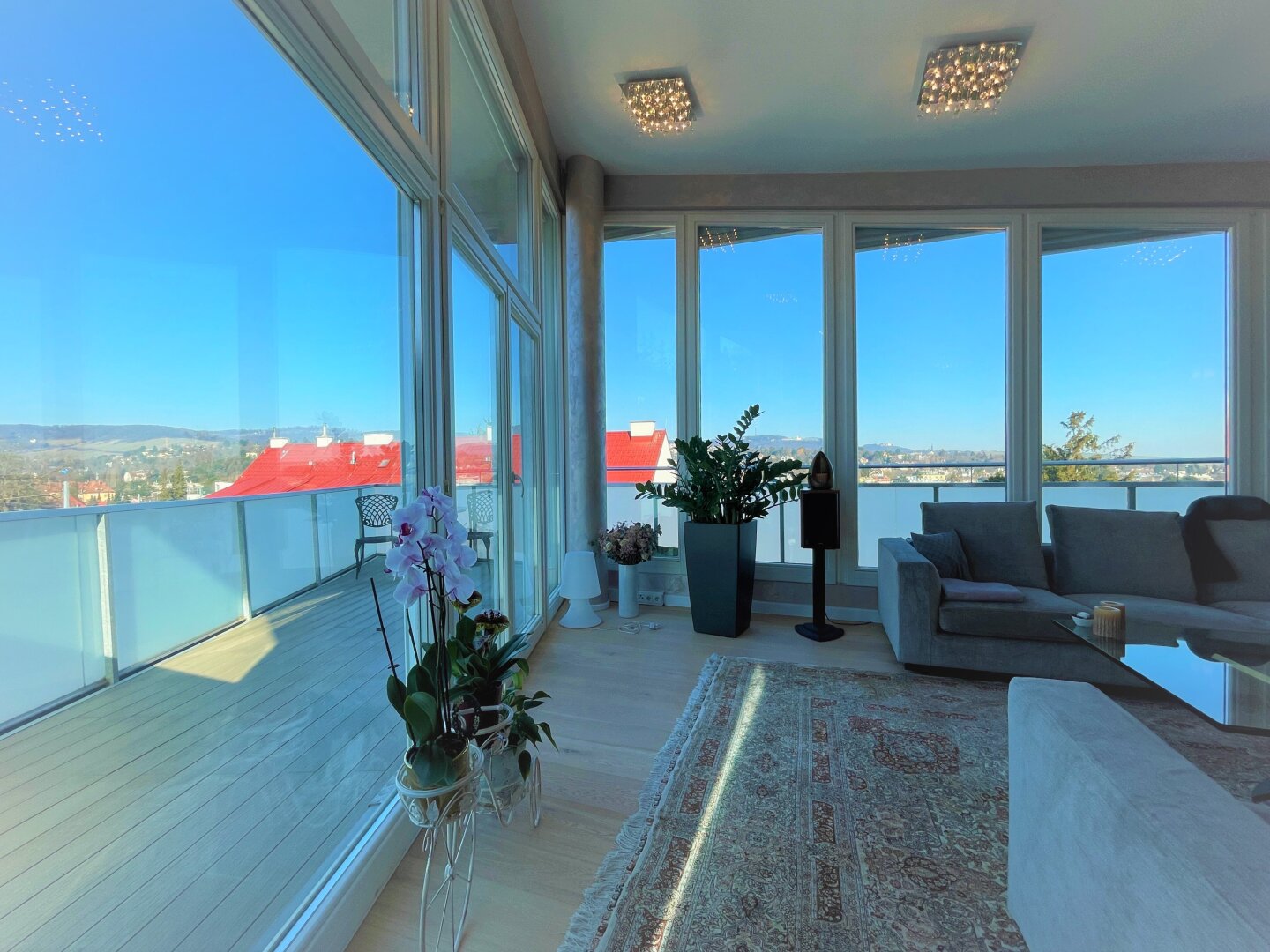 Neu! Exklusiver Dachterrassentraum mit atemberaubender Aussicht!