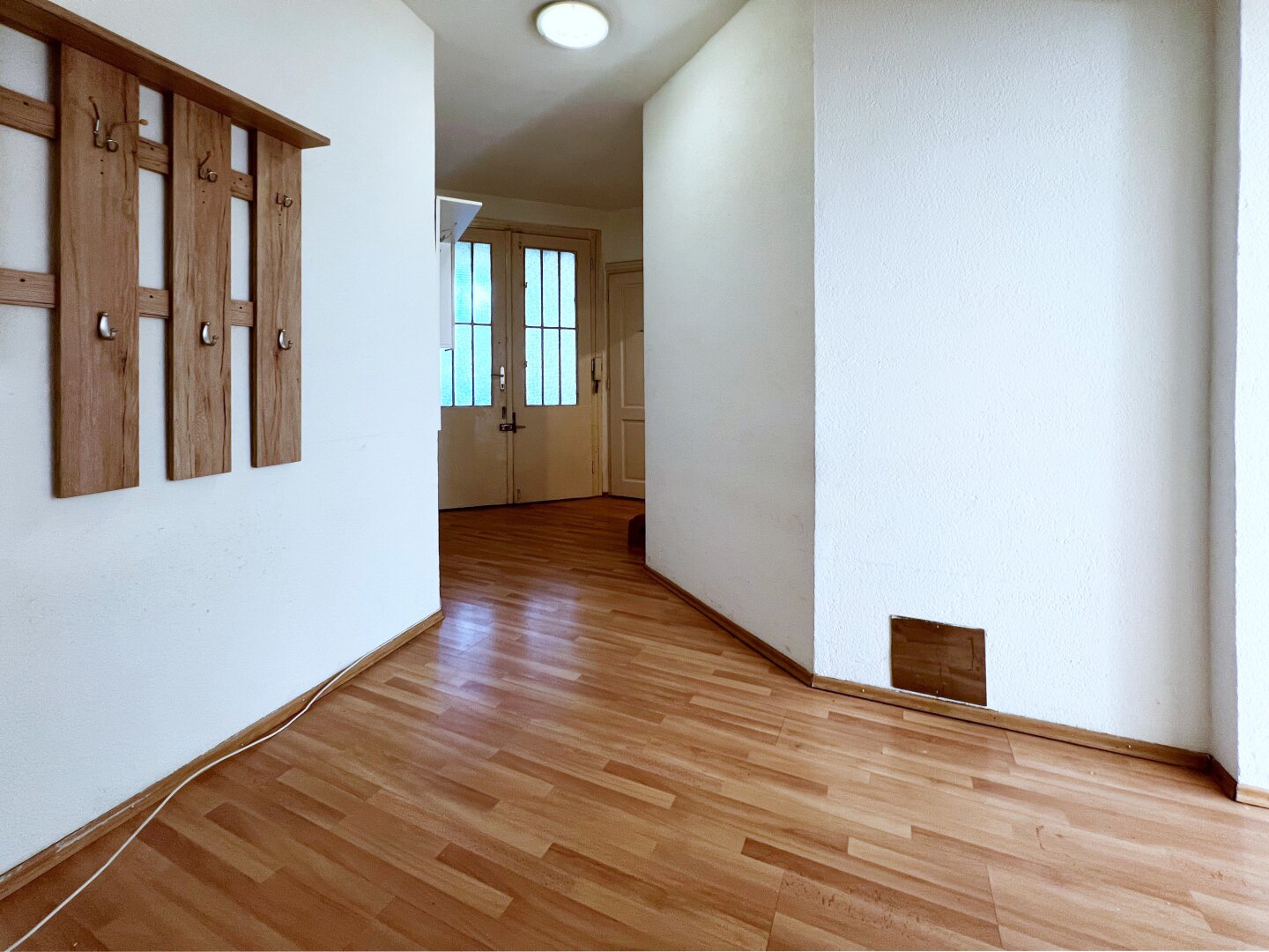 Charaktervoller Altbau im Herzen der Stadt – zeitloses Ambiente verbindet sich mit urbaner Lebensqualität.