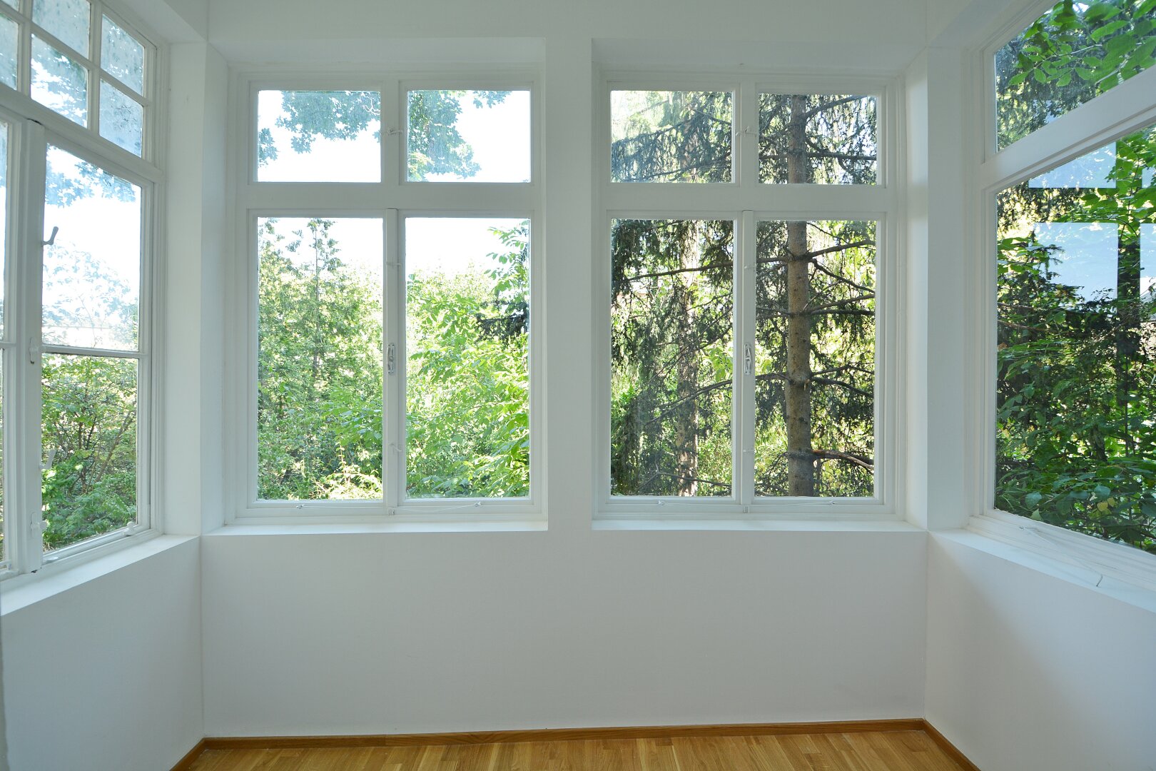 Stilvolles Wohnen in bester Lage - 3 Zimmer mit Loggia