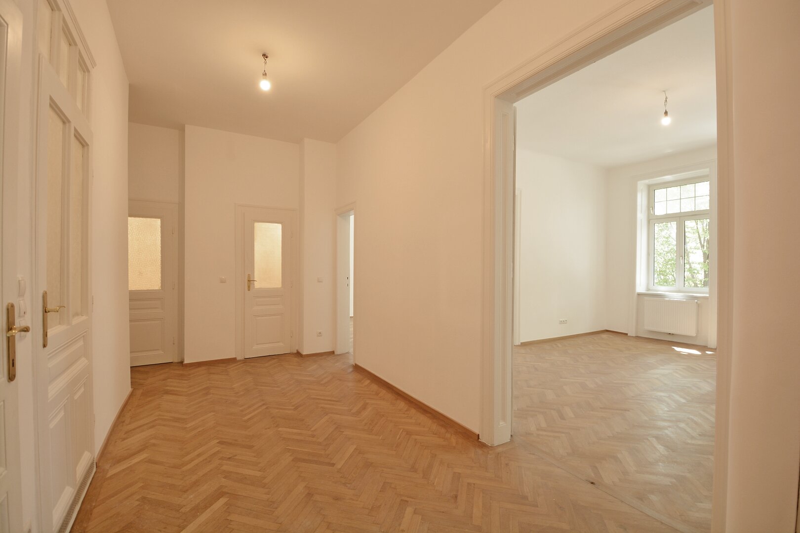 Stilvolles Wohnen in bester Lage - 3 Zimmer mit Loggia