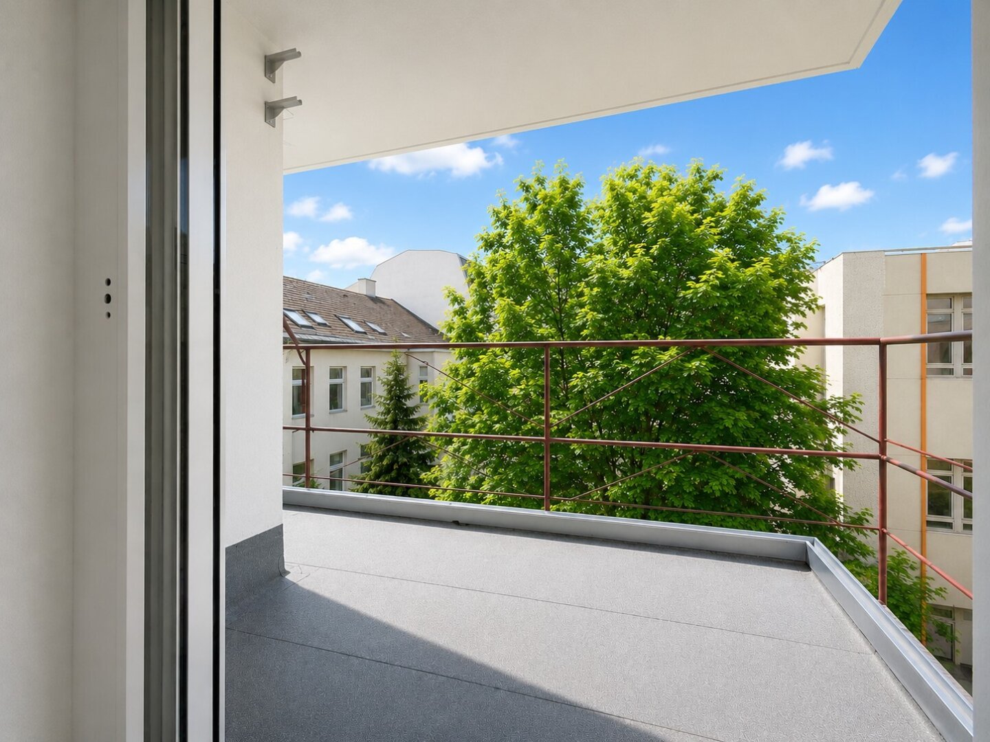 NEU | Exklusive Aktion bis 30.06 | Jetzt sichern! | Erstbezug mit Traumhafter Parkblick | Bestlage zwischen Schlingermarkt und SCN