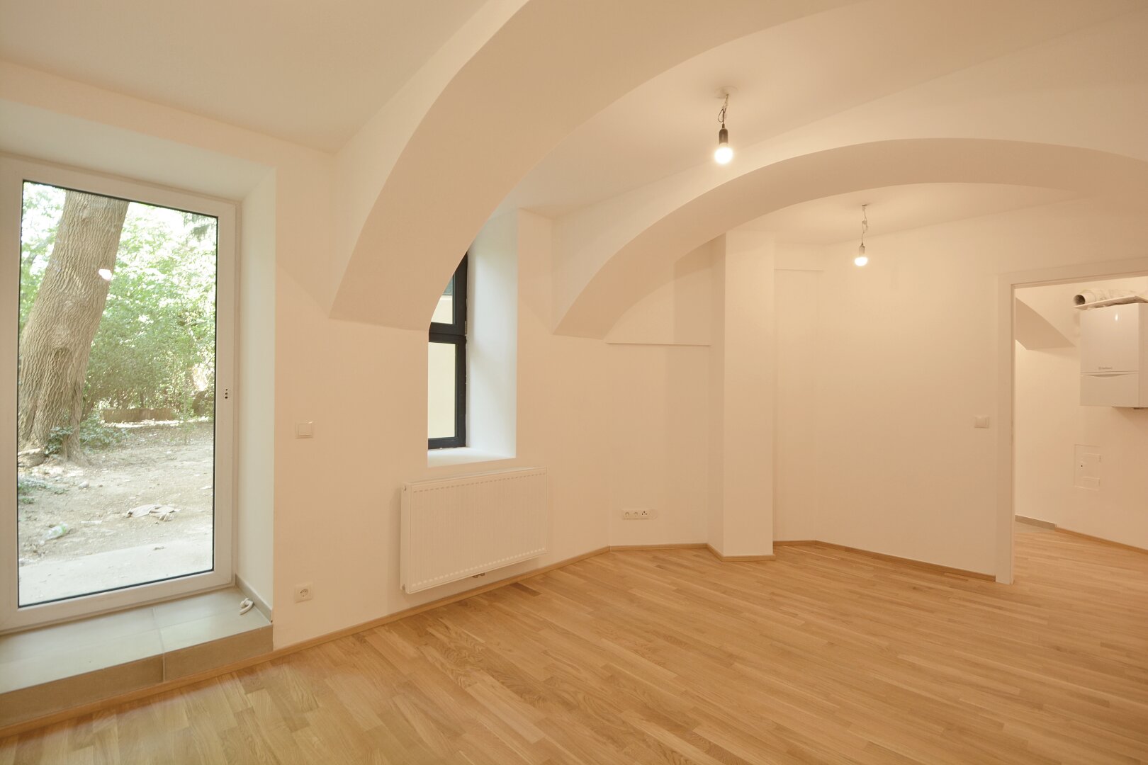 Bezaubernde Souterrain-Wohnung mit 53 m² und Gartenanteil - ideal für Singles oder als Investment!