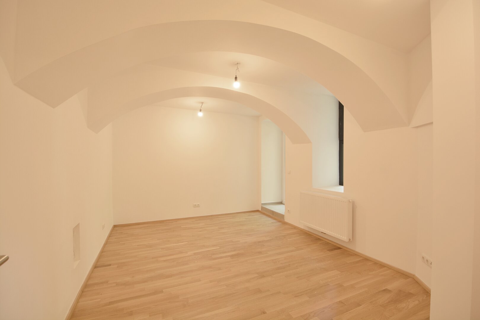 Bezaubernde Souterrain-Wohnung mit 53 m² und Gartenanteil - ideal für Singles oder als Investment!