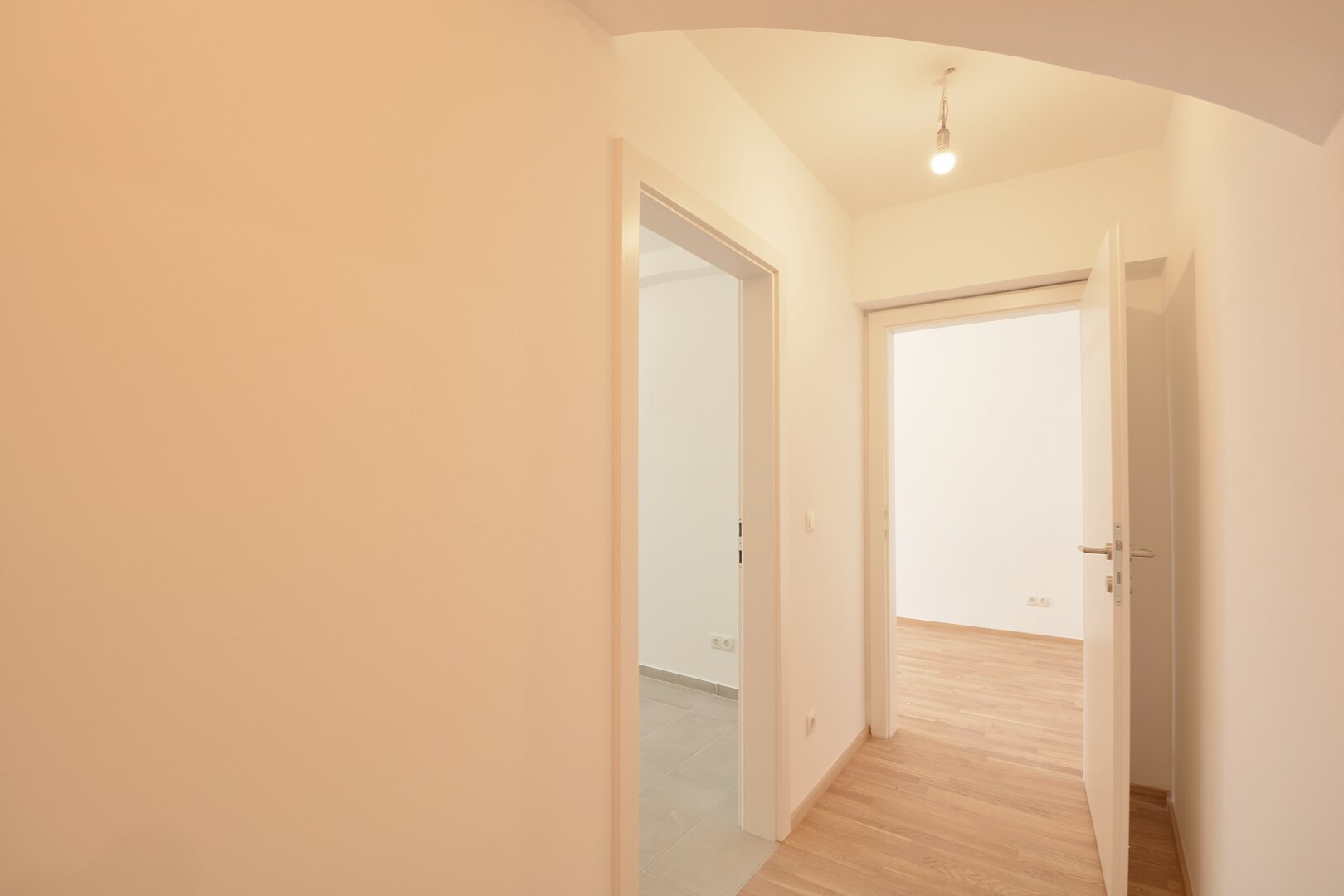 Bezaubernde Souterrain-Wohnung mit 53 m² und Gartenanteil - ideal für Singles oder als Investment!