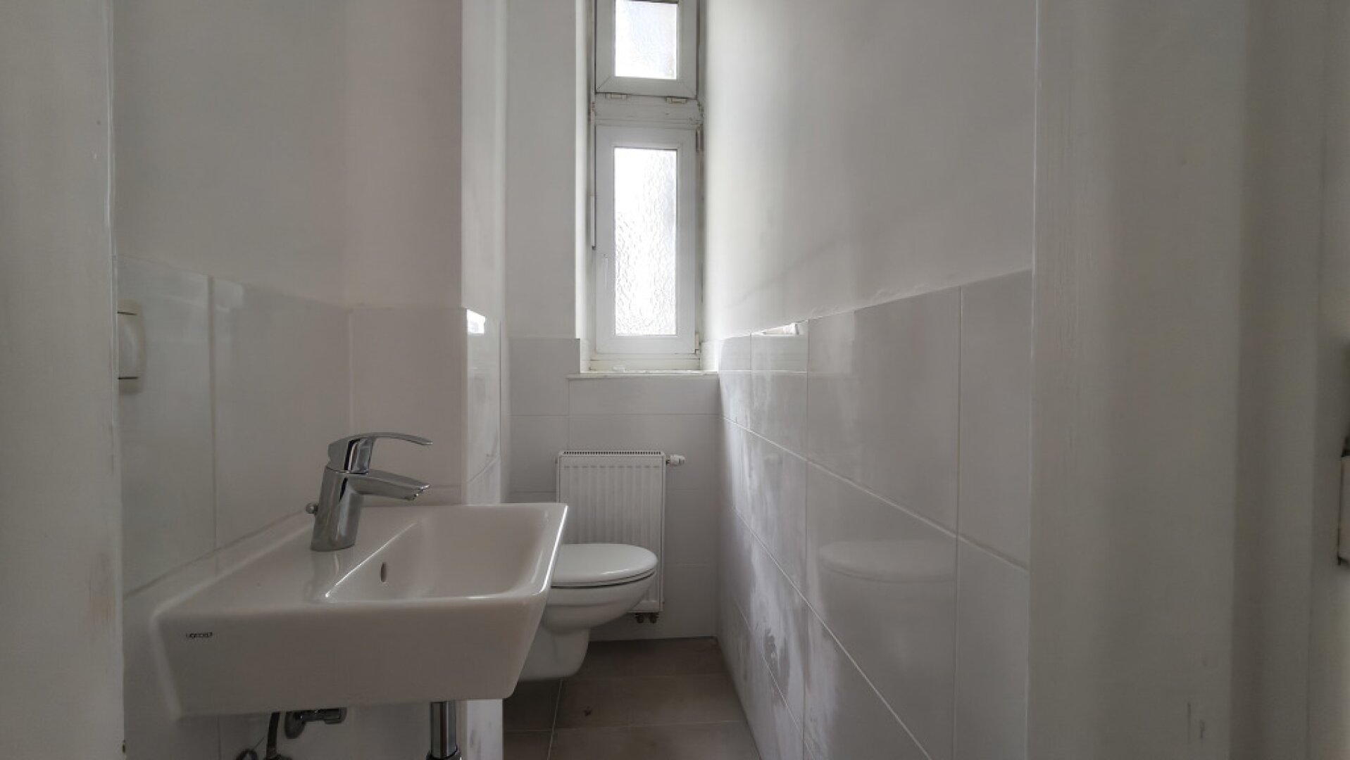 Gepflegtes Wohnen mit viel Platz - 4 Zimmer Etagenwohnung mit Loggia in zentraler Lage