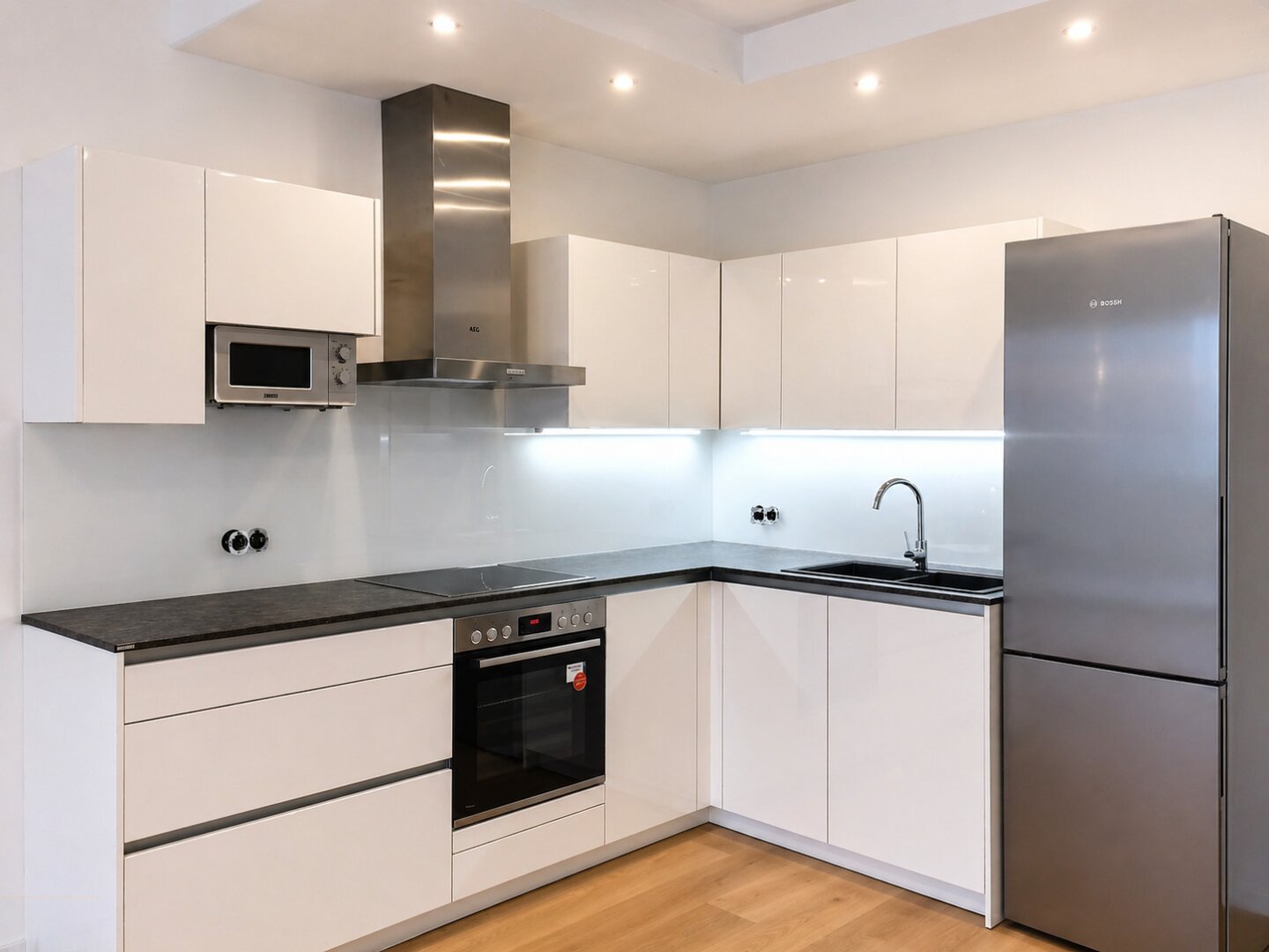 Wohnen mit Charme & Ruhe – Exklusive 2 Zimmer mit Balkon im 18. Bezirk