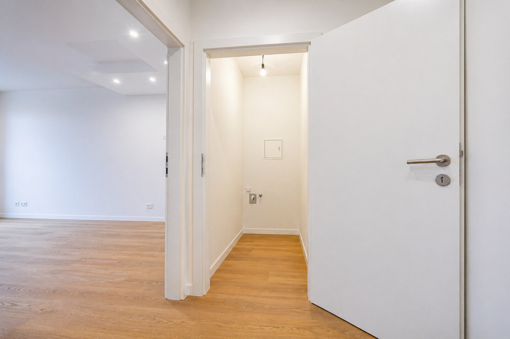 Wohnen mit Charme & Ruhe – Exklusive 2 Zimmer mit Balkon im 18. Bezirk