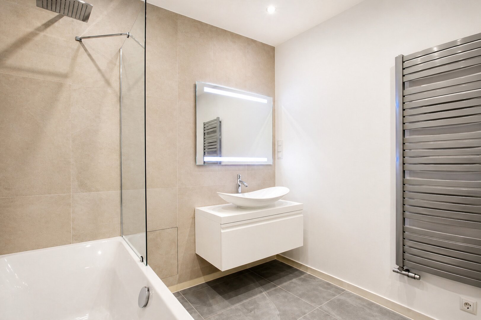 Wohnen mit Charme & Ruhe – Exklusive 2 Zimmer mit Balkon im 18. Bezirk