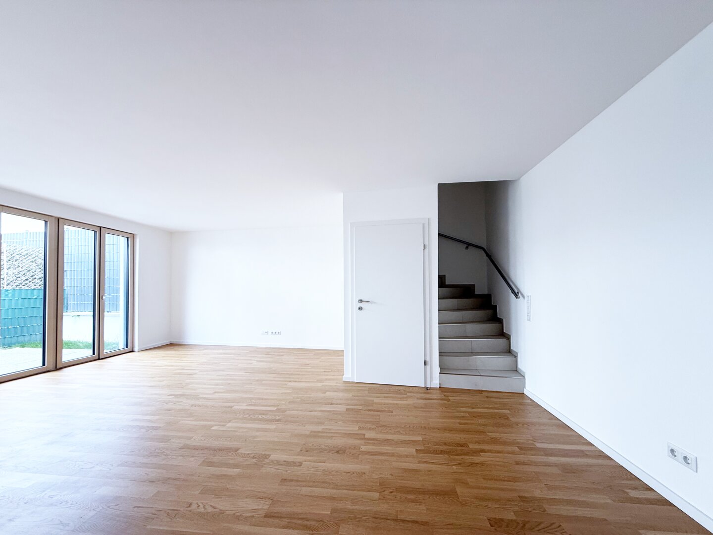 Reihenhaus mit Garten & moderner Ausstattung in Jedlersdorf – stilvoll und bezugsbereit!