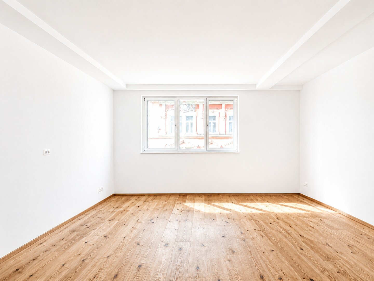 2-Zimmer Dachgeschosswohnung nahe U4 Pilgramgasse! Stilvoller Erstbezug mit perfekter Raumaufteilung im Herzen des 5. Bezirks