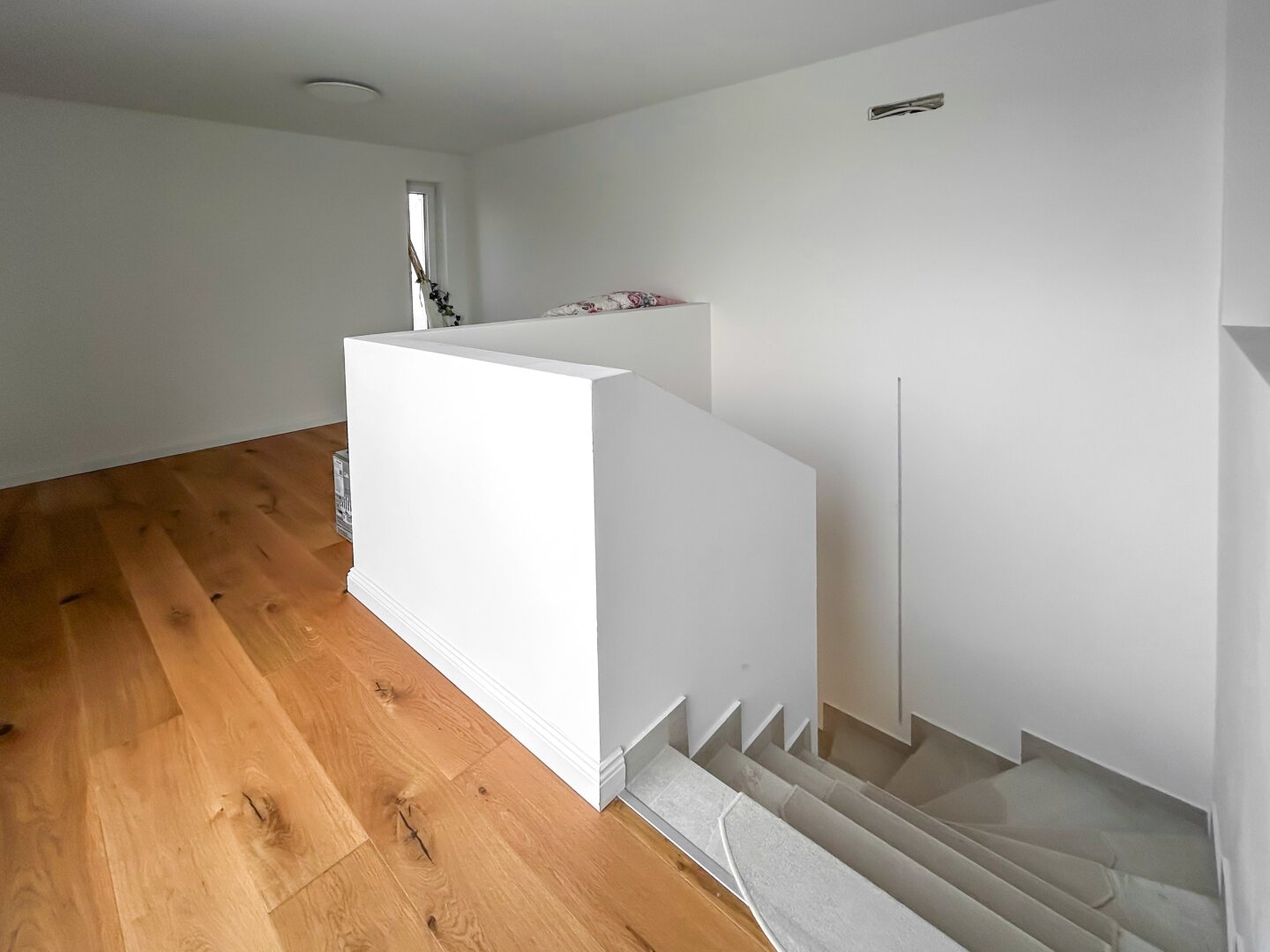Moderne Doppelhaushälfte mit Terrasse, Pool , Garten & hochwertiger Ausstattung - Exklusives Wohnen in Gerasdorf !