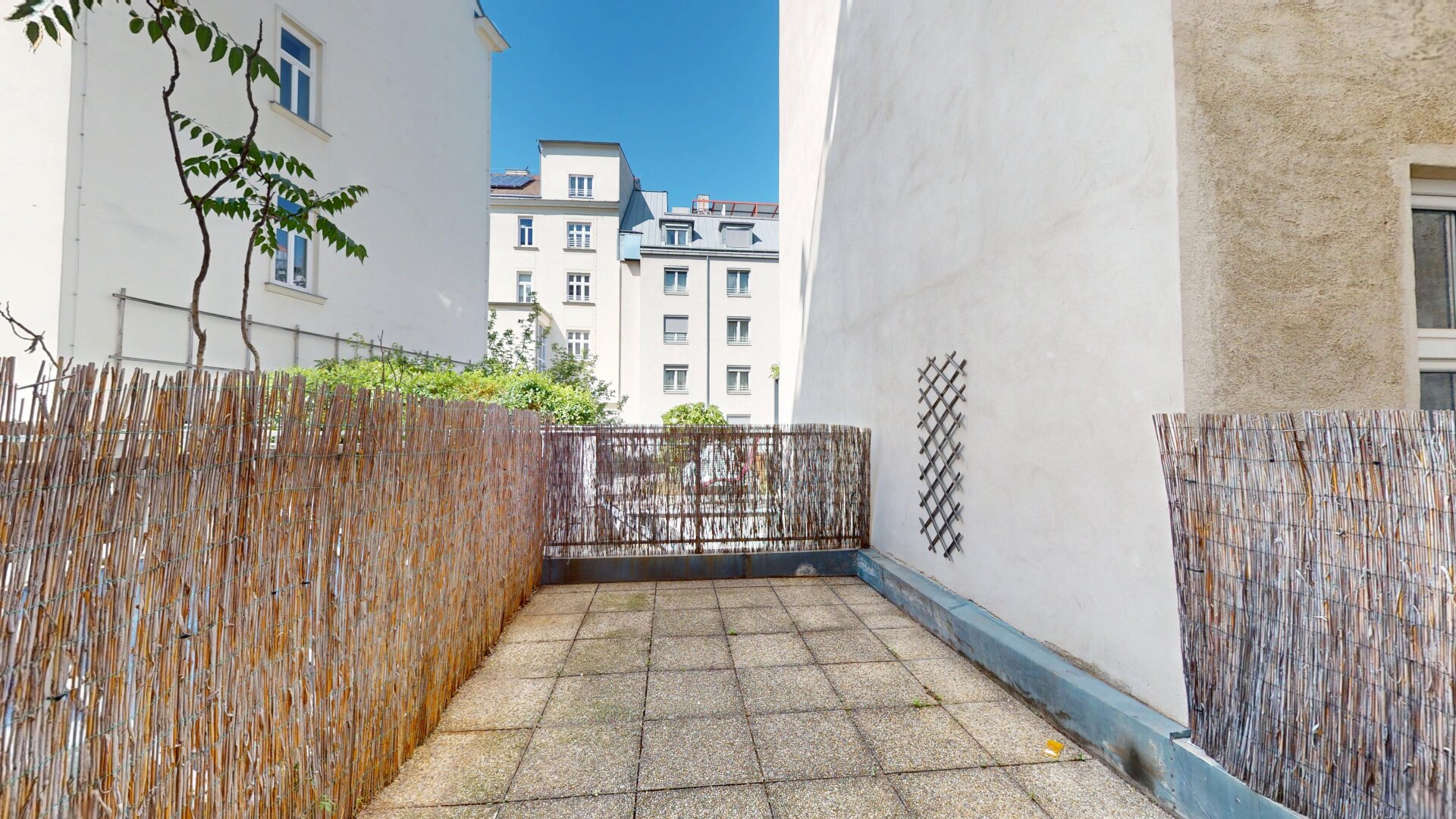 orea | Charmante 2-Zimmer-Terrassenwohnung in Toplage beim Liechtensteinpark | Smart besichtigen · Online anmieten