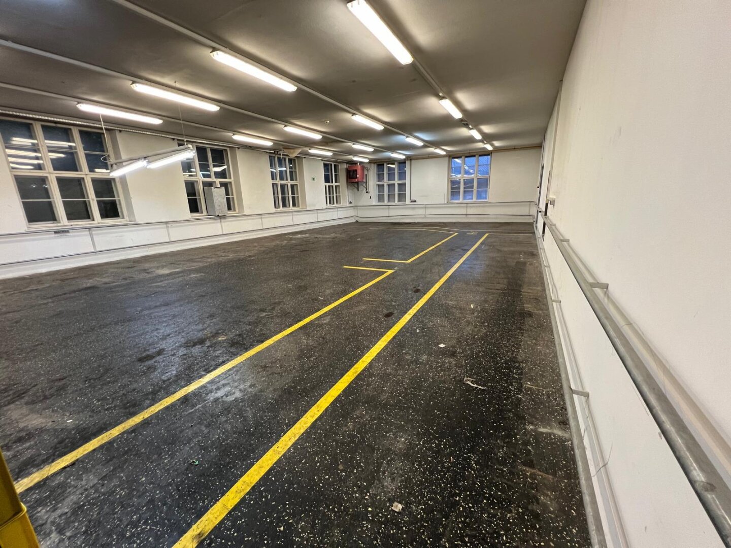 MIETE: günstige 200 m²  Halle - Produktionsfläche - Lagerfläche in Kramsach