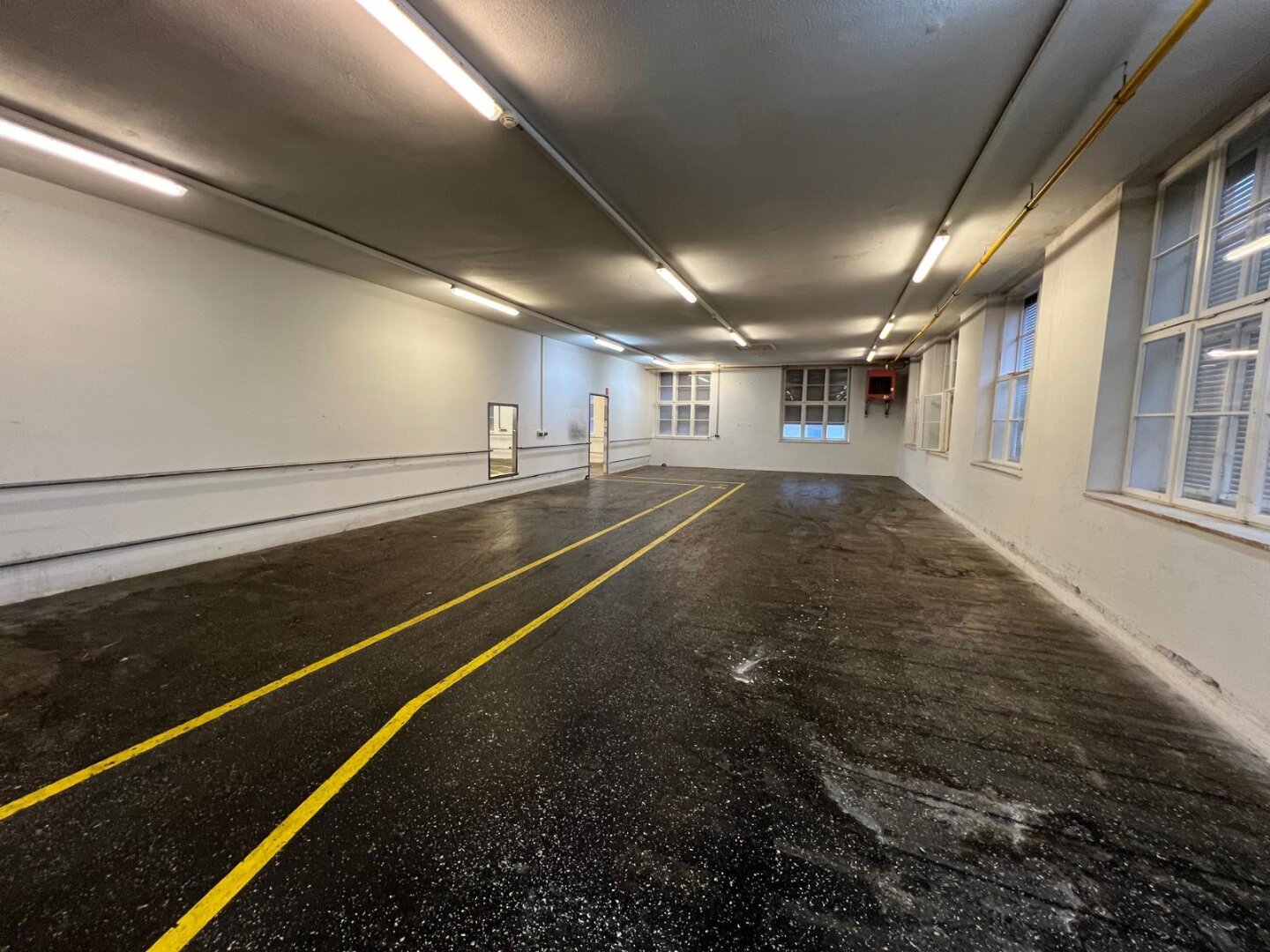 MIETE: günstige 200 m²  Halle - Produktionsfläche - Lagerfläche in Kramsach
