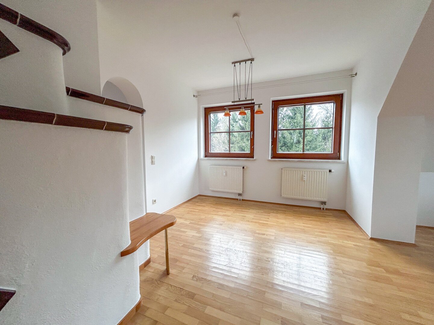 !!!PREISREDUZIERT!!! Entzückende Dachgeschosswohnung sucht Familienanschluss!