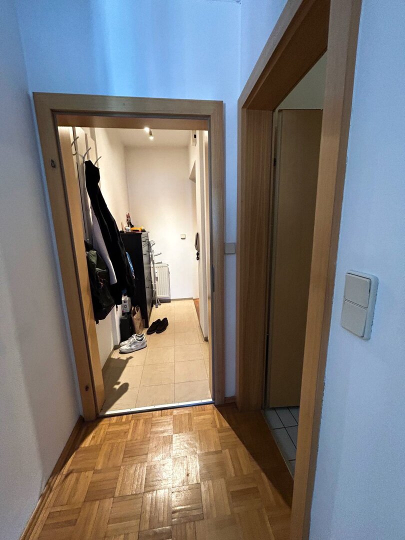 LÄSSIGE 2-Zimmer Wohnung sucht COOLE Mieter!