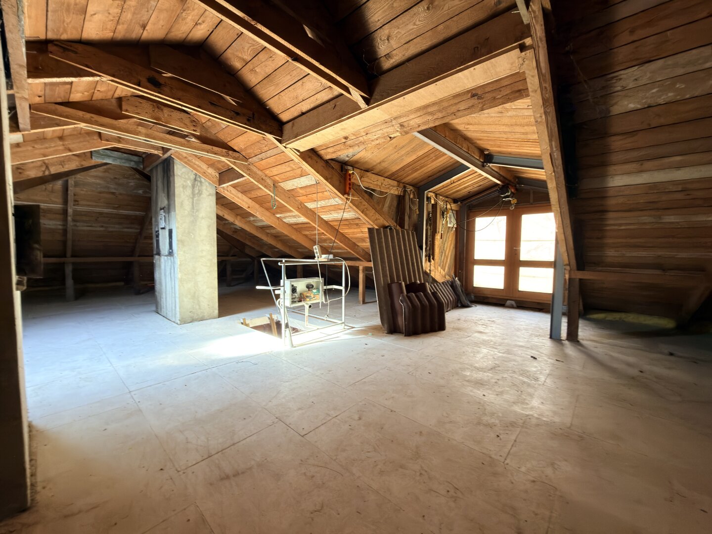 Ihr Haus am Waldrand nahe Wien – Pool, Garten & enormes Potenzial