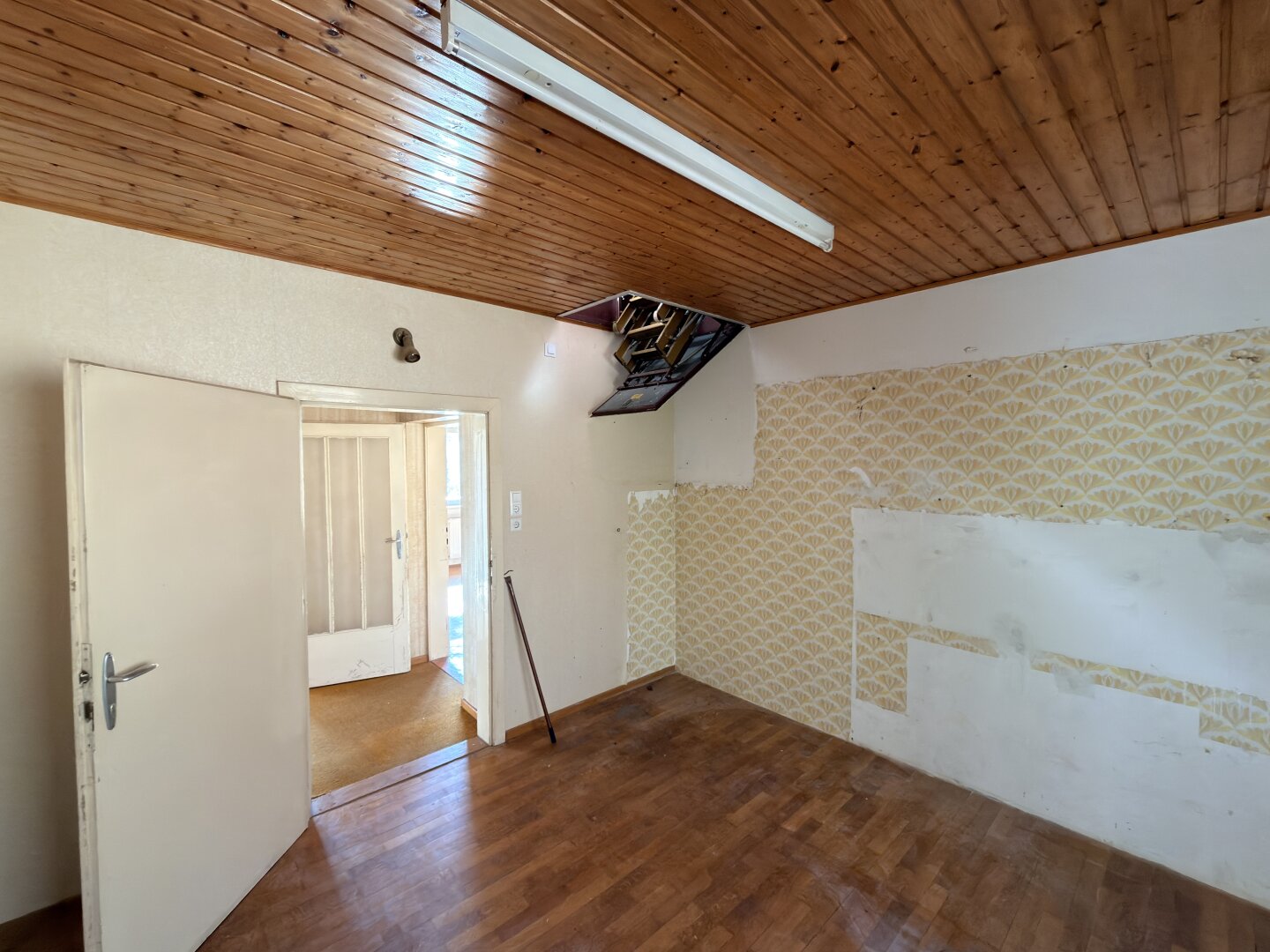 Ihr Haus am Waldrand nahe Wien – Pool, Garten & enormes Potenzial