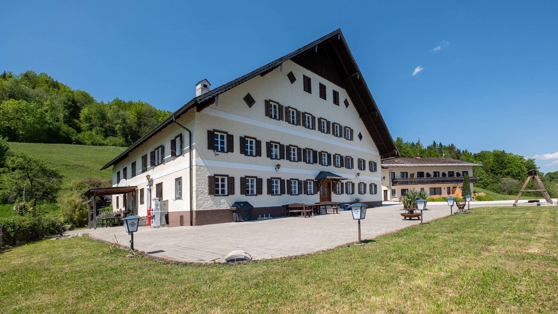 SEENGEBIET: UNIKAT: größte Liegenschaft mit Seezugang