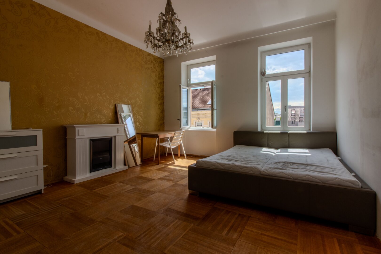 U3 Hütteldorf - Fernblick - Baubewilligter Balkon im grünen Innenhof