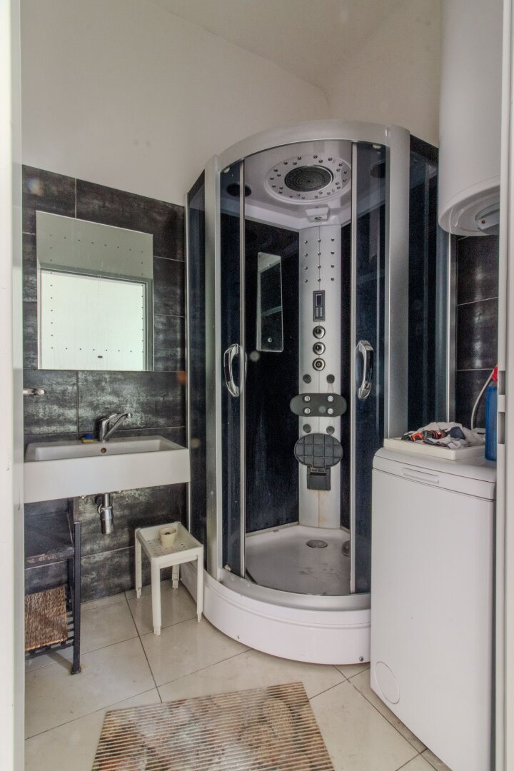 U3 Hütteldorf - Fernblick - Baubewilligter Balkon im grünen Innenhof