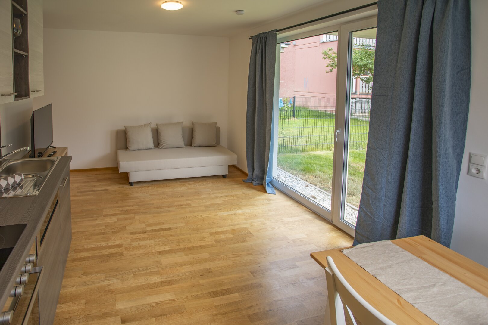Neubau: Attraktive Anlegerwohnung mit großem Garten