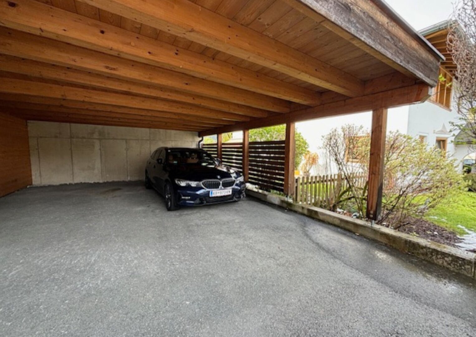 Stilvolle Haushälfte mit traumhafter Aussicht auf den Wilden Kaiser - inkl. 2 Carportplätzen