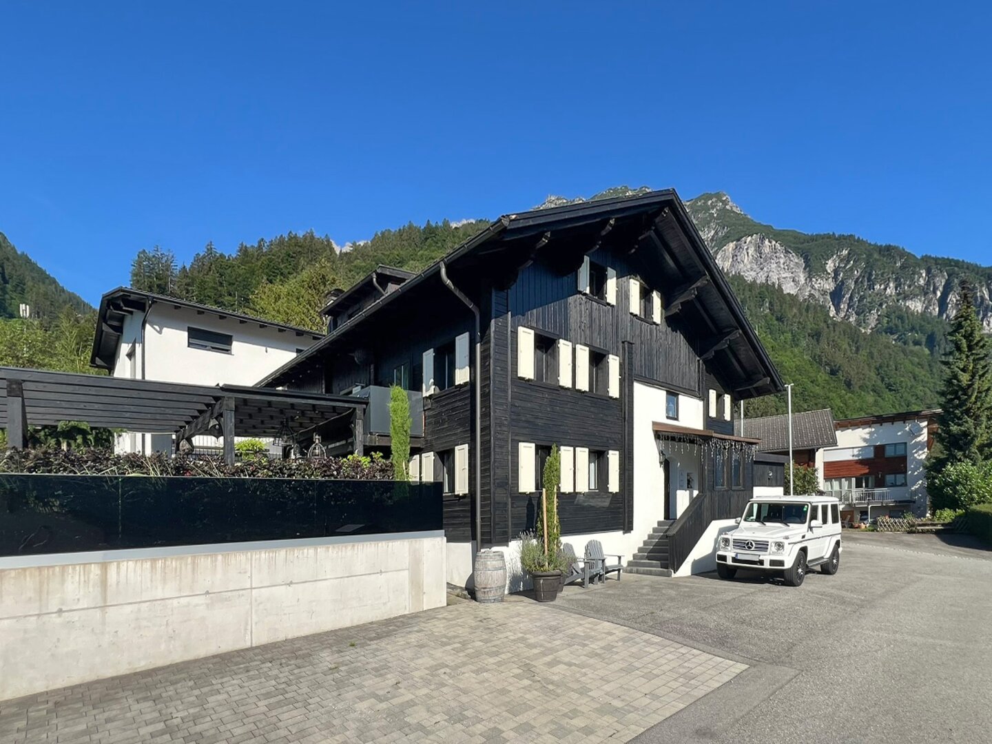 Apartmenthaus mit 6 Schlafzimmern - attraktive Anlagechance