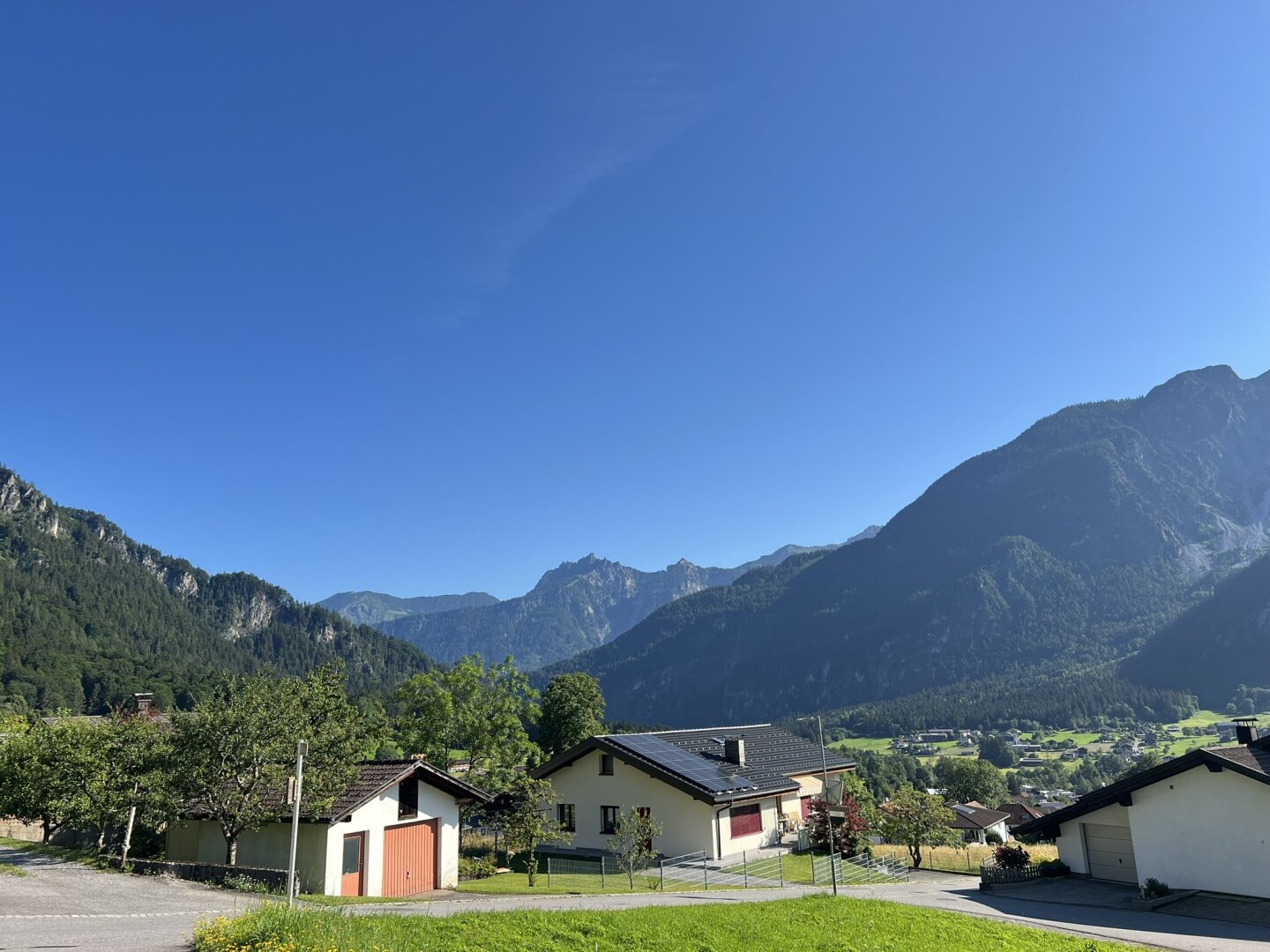 Apartmenthaus mit 6 Schlafzimmern - attraktive Anlagechance