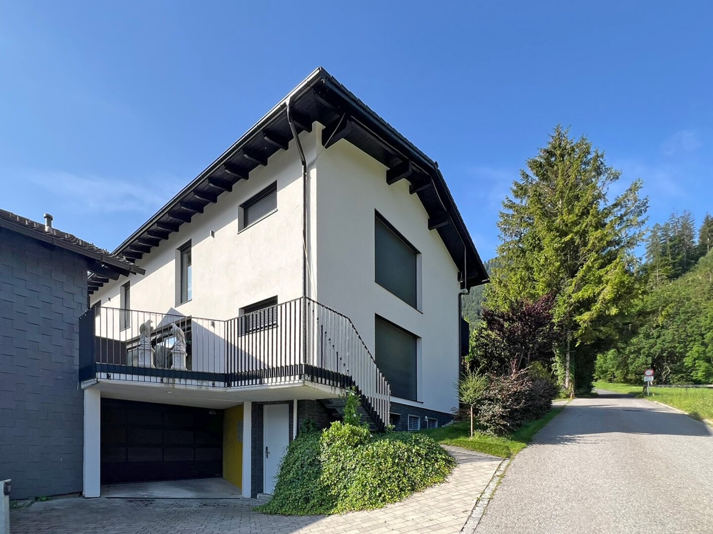 Modernes Apartmenthaus mit 6 Ferienwohnungen
