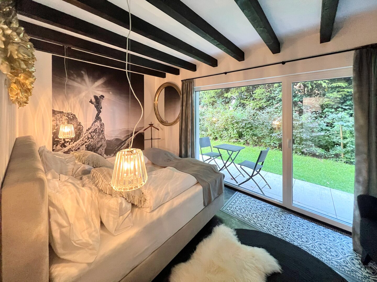 Modernes Apartmenthaus mit 6 Ferienwohnungen