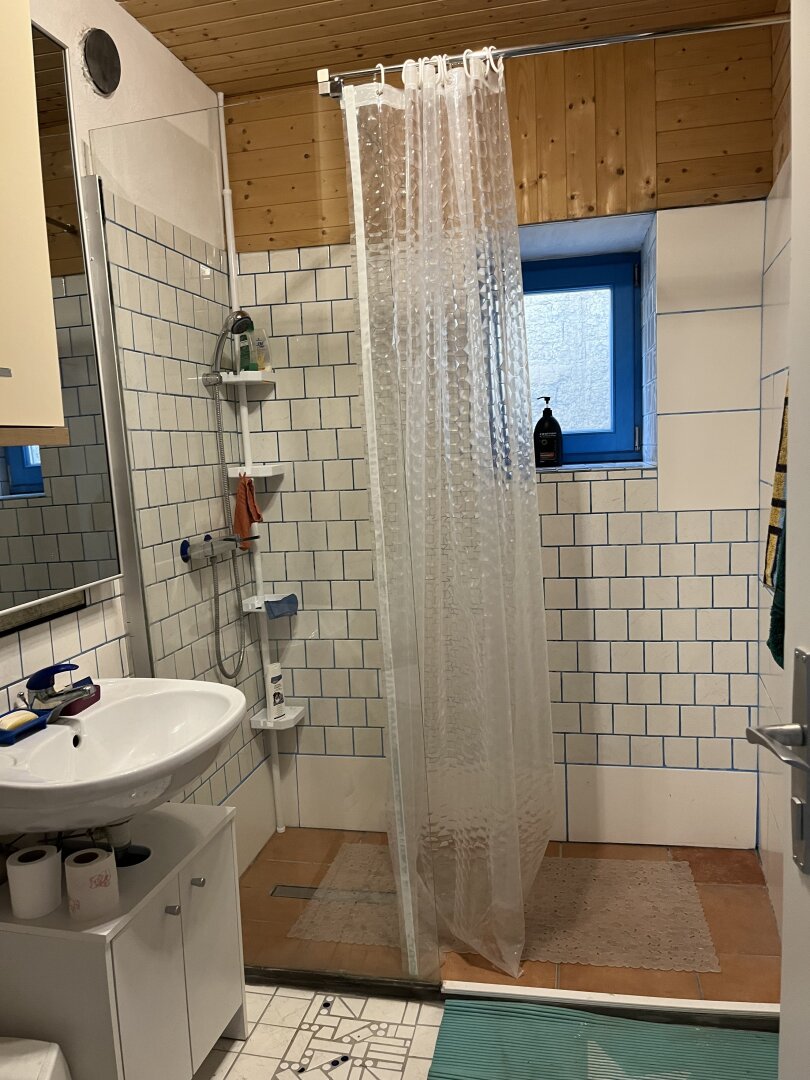 Ruhelage, Klimaanlage, gewaltiger Wohnraum!
