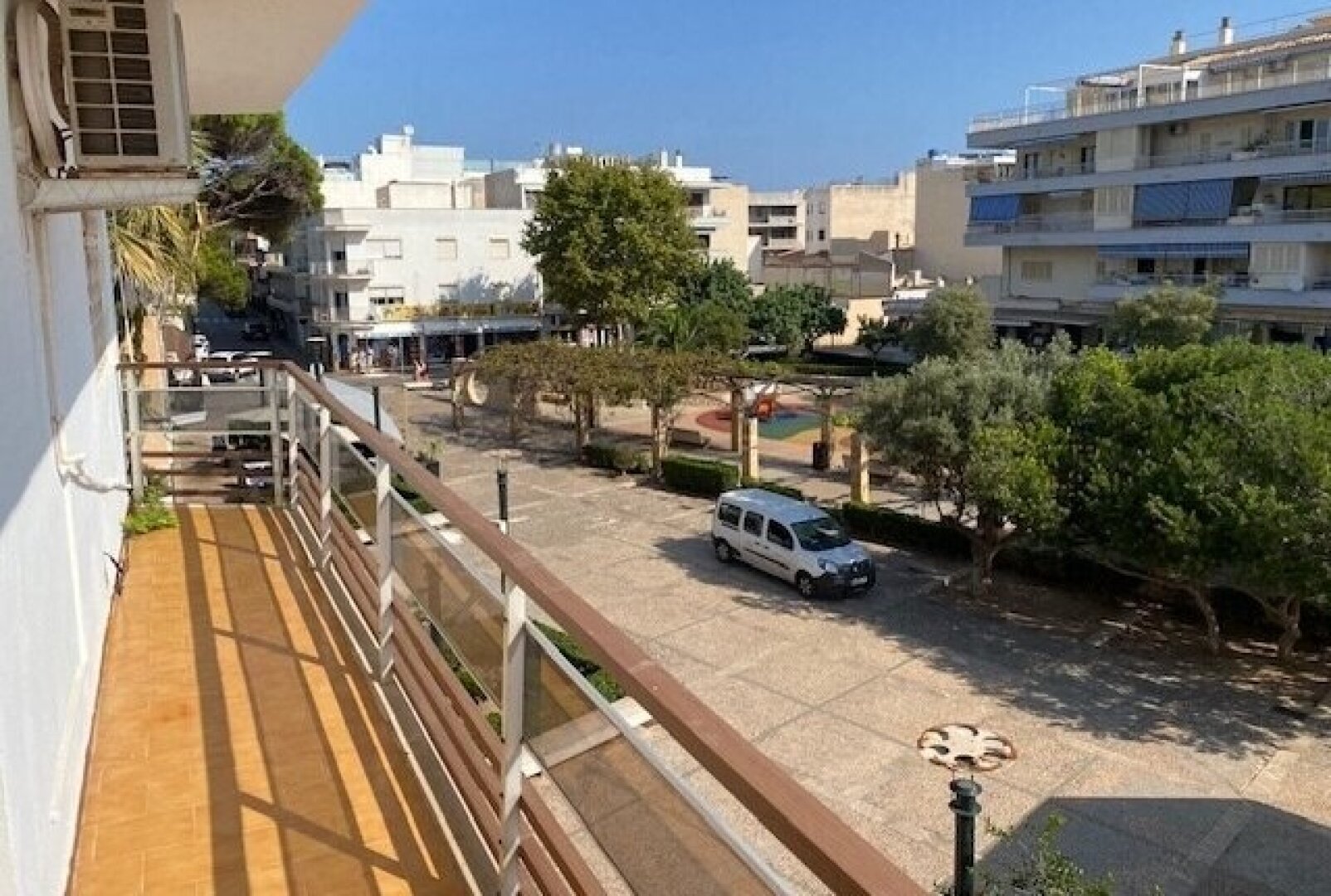 Sonnige Wohnung in 1. Meereslinie mit Hafenblick in Cala Ratjada