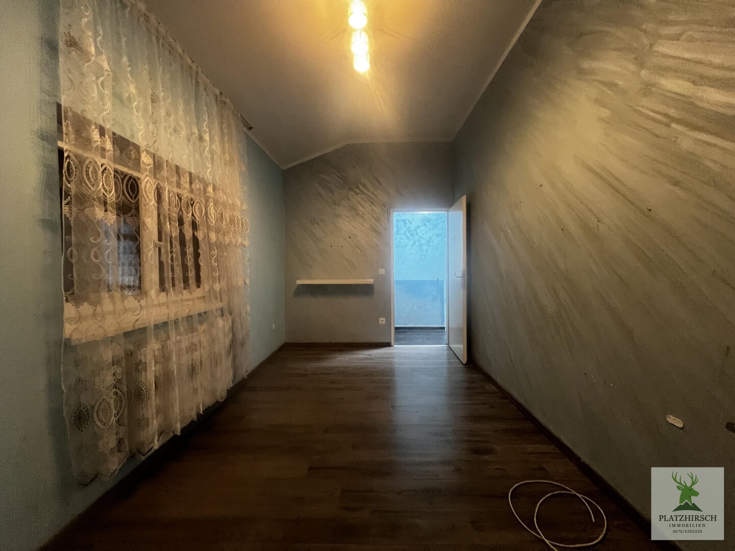 Preisschnäppchen Nähe Wien !! Schönes Eck-Reihenhaus mit 4 Zimmer