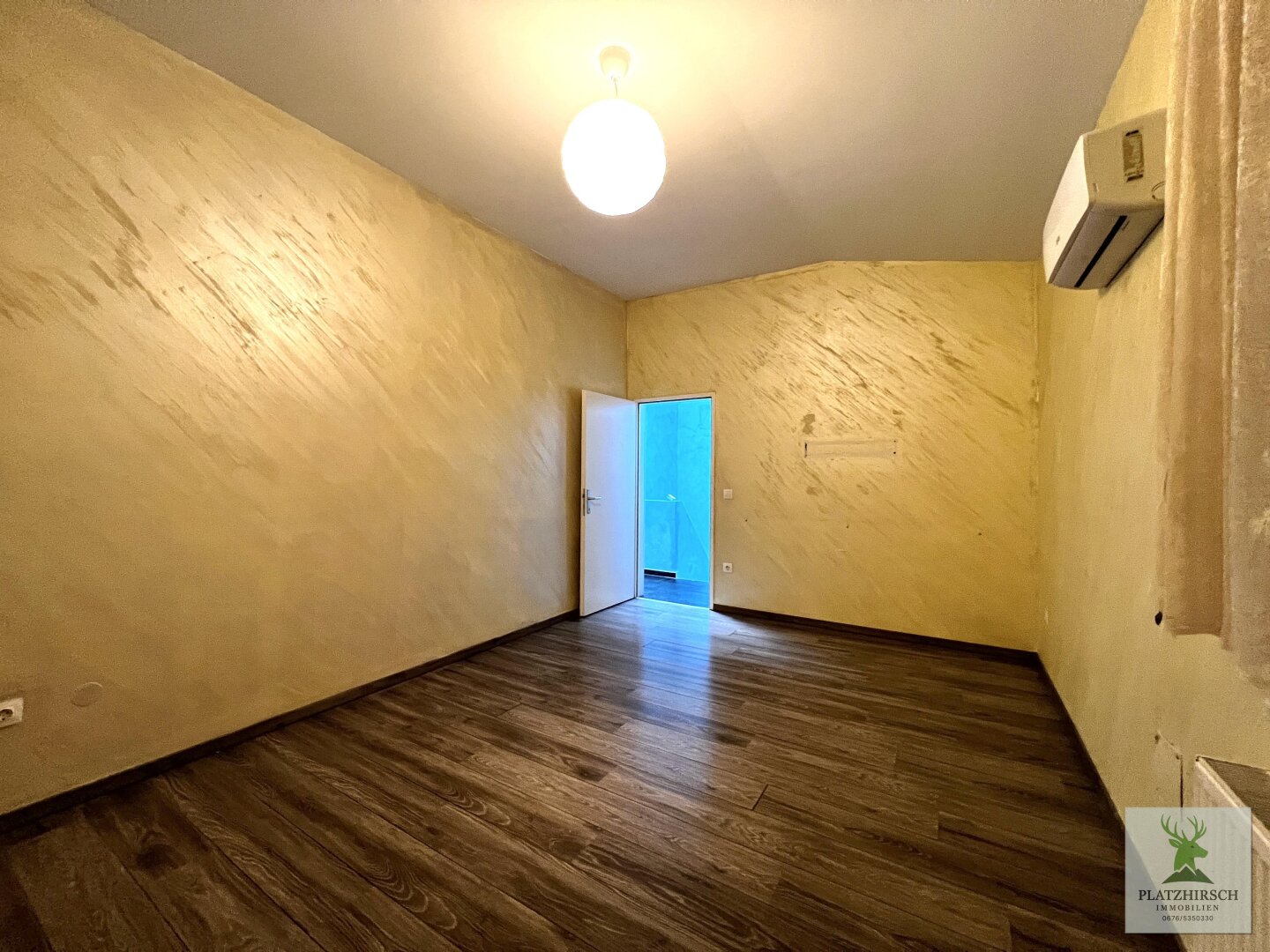 Preisschnäppchen Nähe Wien !! Schönes Eck-Reihenhaus mit 4 Zimmer