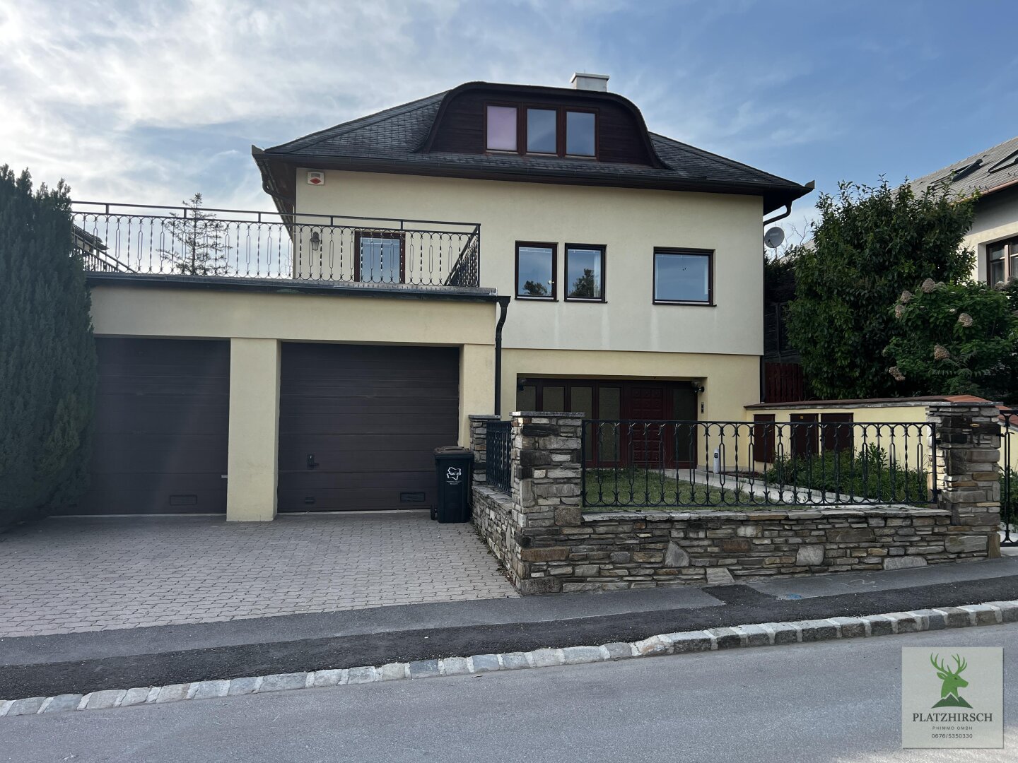 Toplage am Kirchenberg in Wolkersdorf !! Fertigteilhaus mit viel Potential und 365m2 Wohnnutzfläche