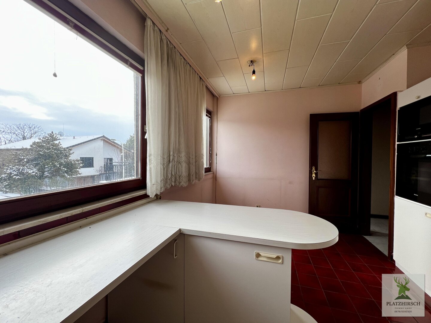 Toplage am Kirchenberg in Wolkersdorf !! Fertigteilhaus mit viel Potential und 365m2 Wohnnutzfläche