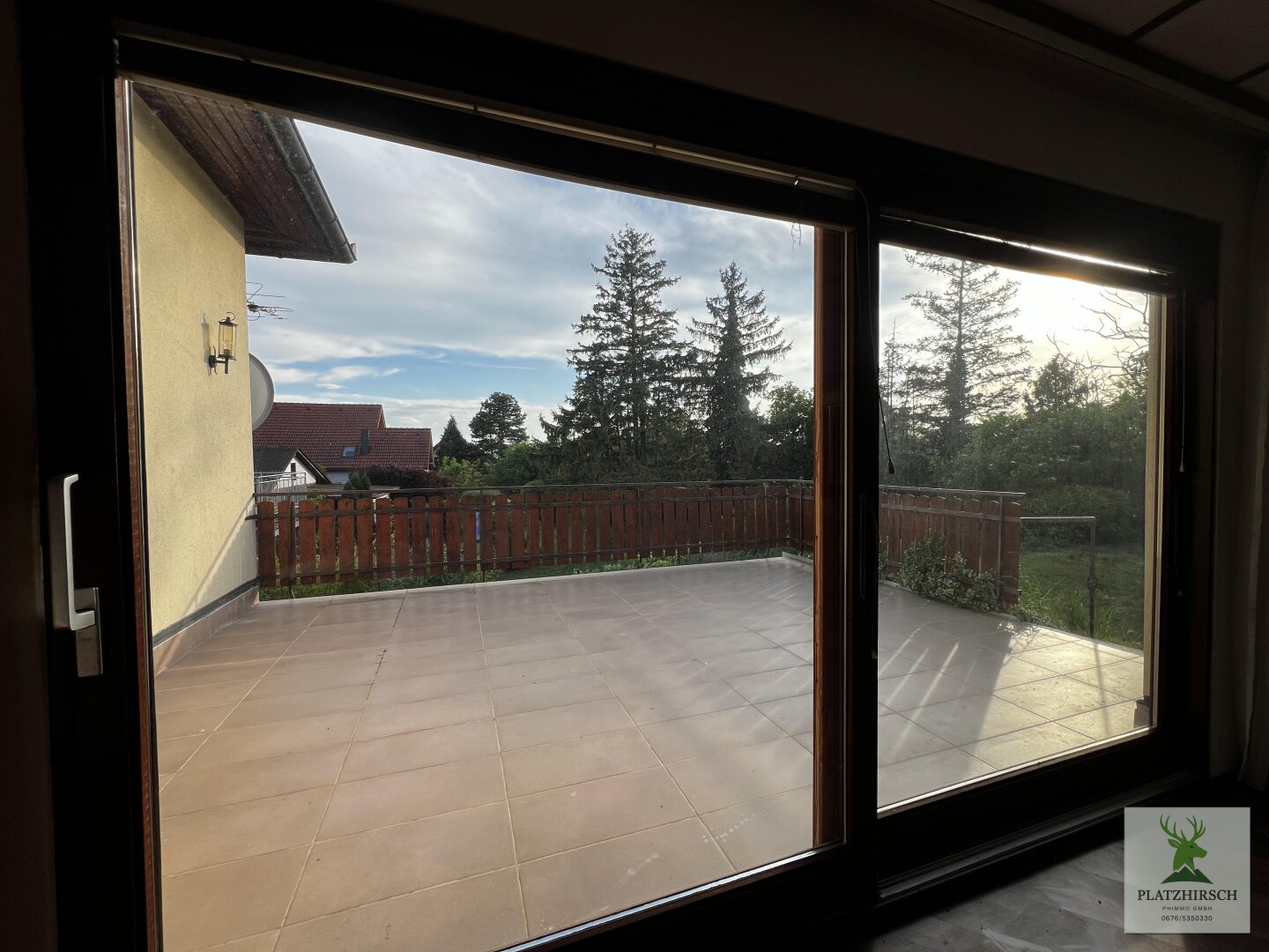 Toplage am Kirchenberg in Wolkersdorf !! Fertigteilhaus mit viel Potential und 365m2 Wohnnutzfläche