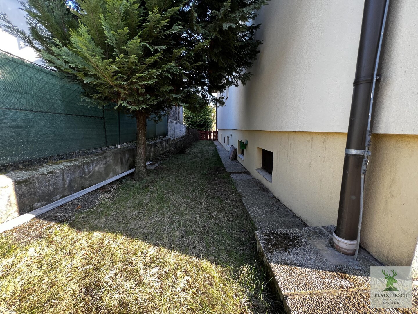 Toplage am Kirchenberg in Wolkersdorf !! Fertigteilhaus mit viel Potential und 365m2 Wohnnutzfläche