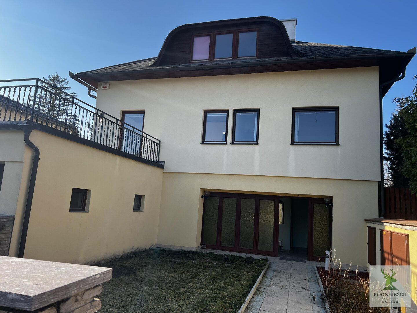 Toplage am Kirchenberg in Wolkersdorf !! Fertigteilhaus mit viel Potential und 365m2 Wohnnutzfläche