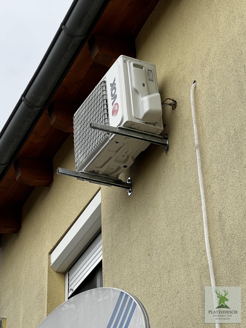 PROVISIONSFREIES Preisschnäppchen Nähe Wien !! Schönes Eck-Reihenhaus mit 4 Zimmer