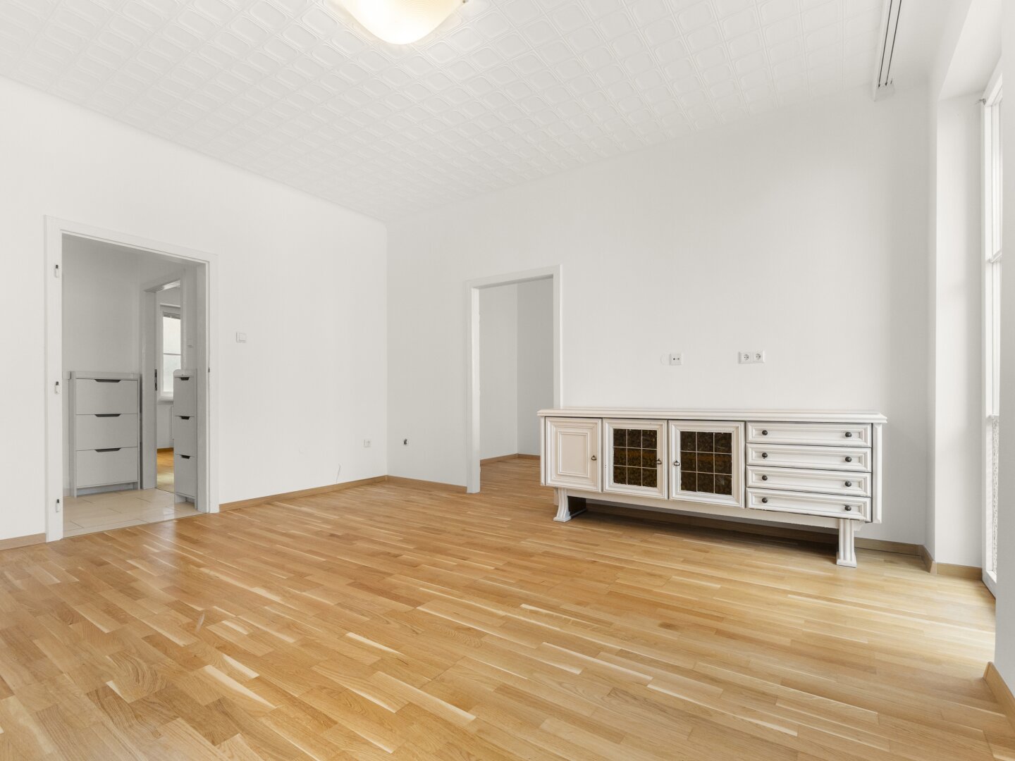 3-Zimmer-Wohnung in fantastischer Lage nahe unteres Belvedere / Schwarzenbergplatz mit Freifläche zu verkaufen!