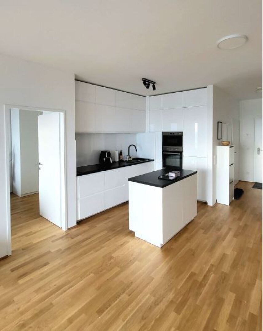 Apartment mit Designermöbeln + WEITBLICK & Pool, Sauna, Fitness und vielen Extras!
