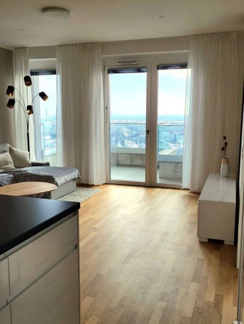 Apartment mit Designermöbeln + WEITBLICK & Pool, Sauna, Fitness und vielen Extras!